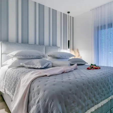 Oriolus Split Villa *